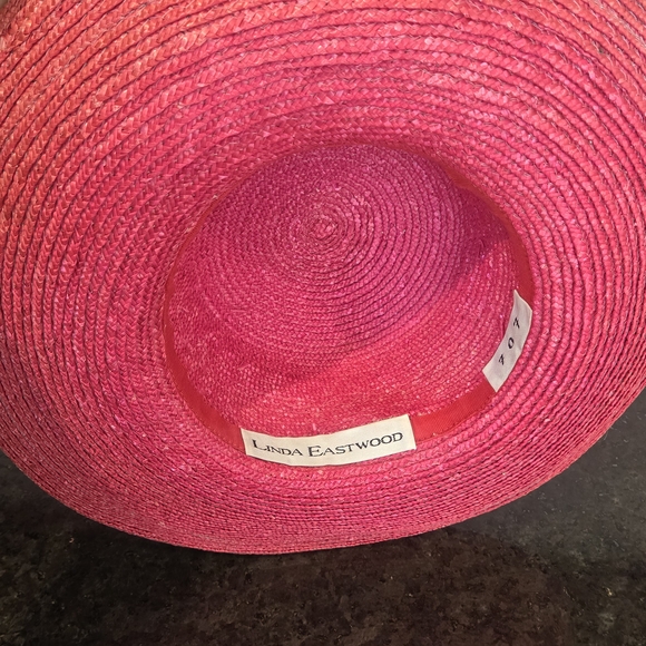 Chic Pink Women\'s Hat with Floral Accent main image 5